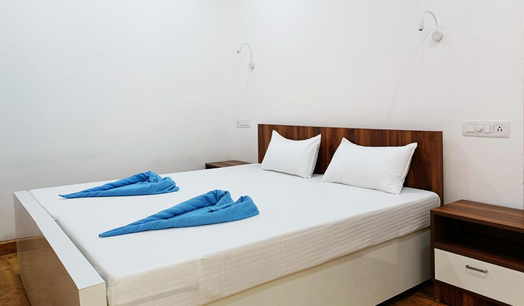 Koshy'S Beach Front Homestay 마라리쿨람 외부 사진