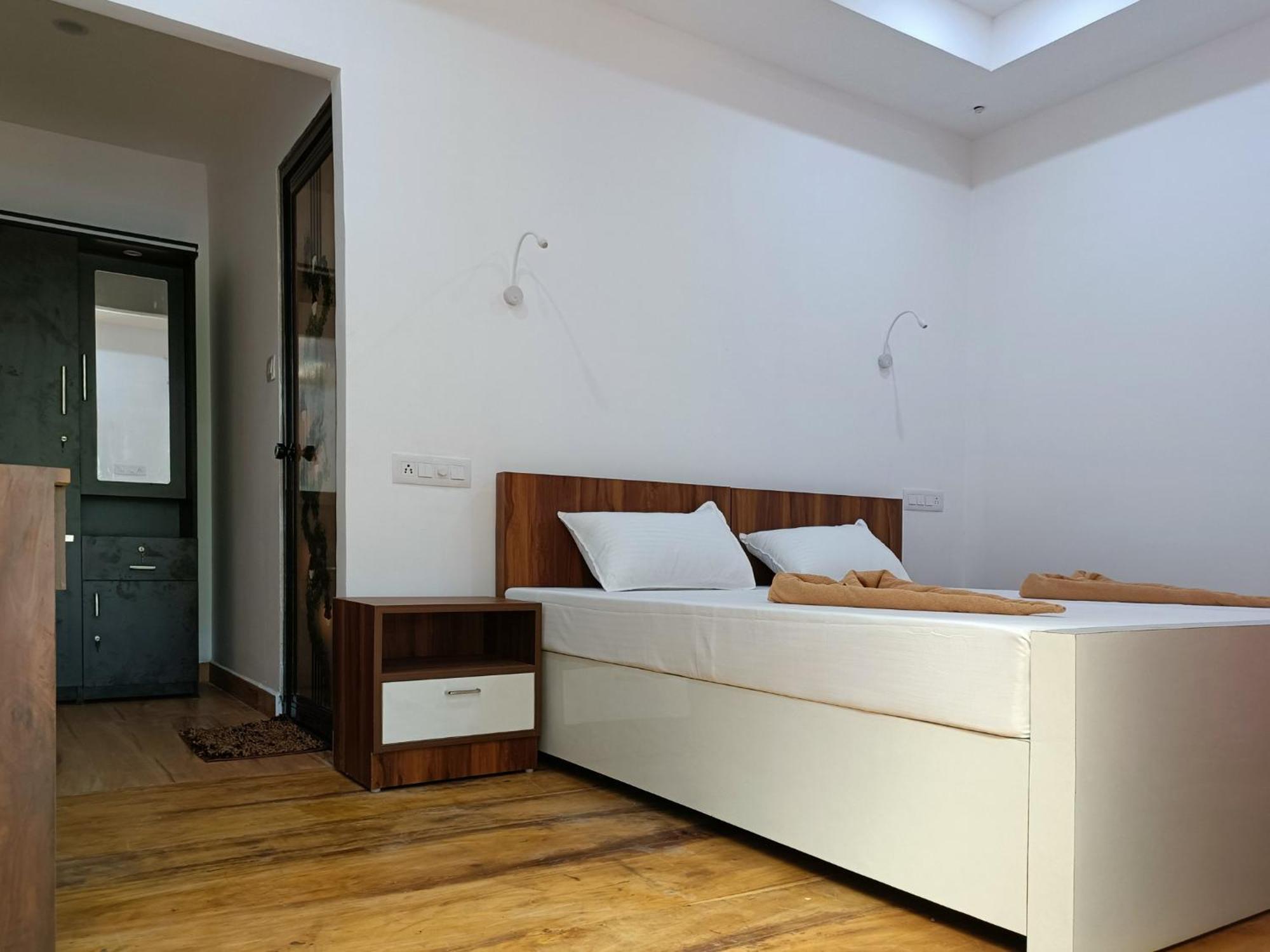 Koshy'S Beach Front Homestay 마라리쿨람 외부 사진