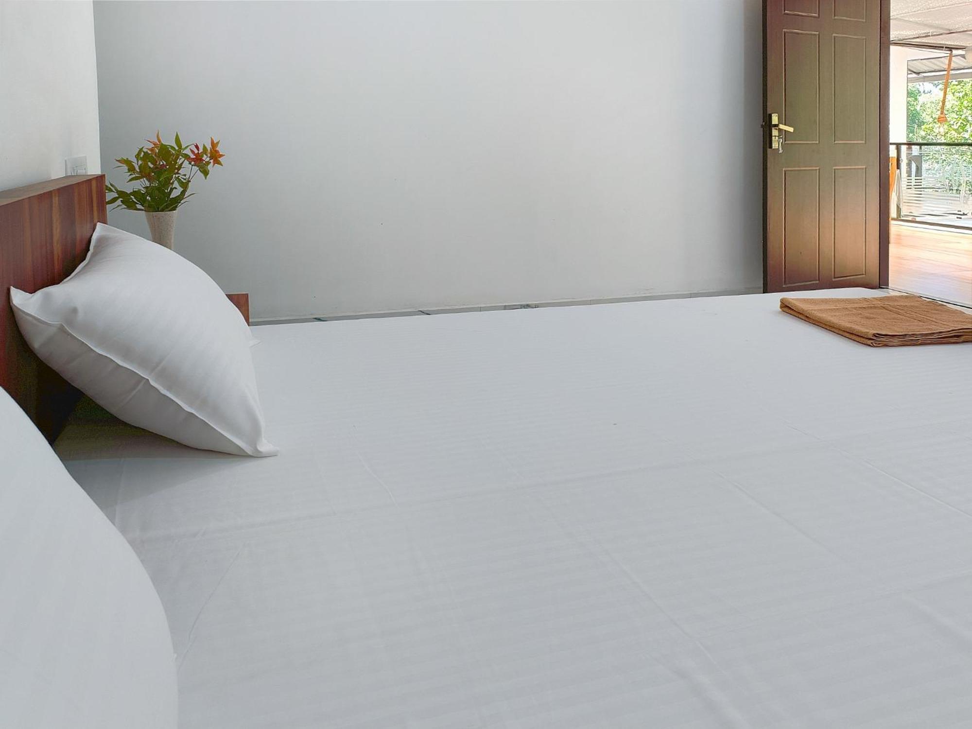 Koshy'S Beach Front Homestay 마라리쿨람 외부 사진